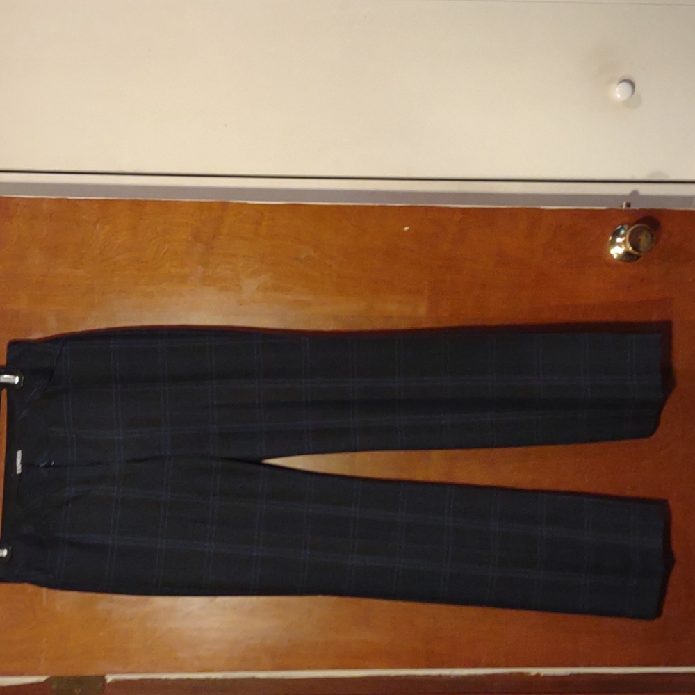 Express Editor Barely Boot Low Rise Stretch Slack… - image 1